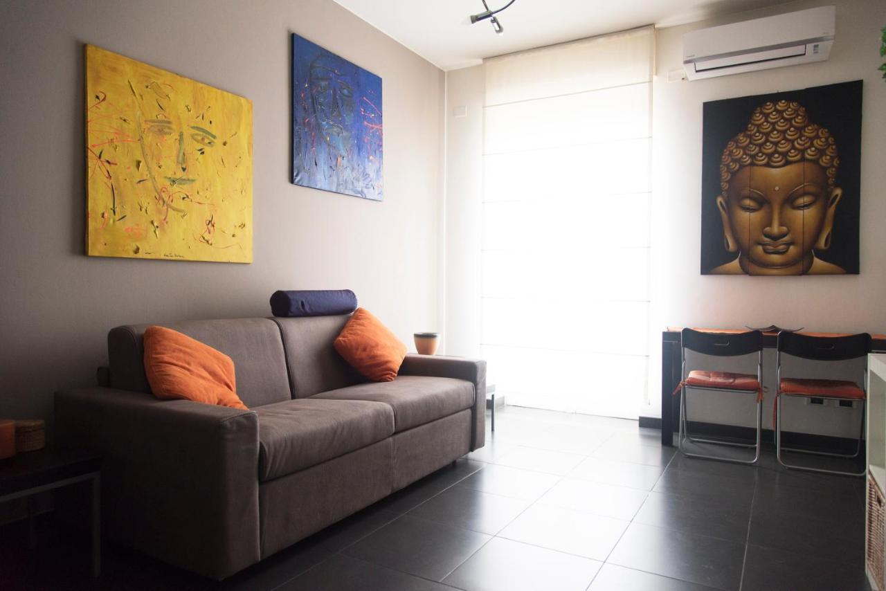 High Rise Studio Flat Near Metro Stop Milano Exterior foto